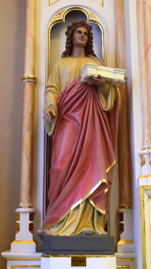 성녀 마리아 막달레나_photo by Nheyob_in the Church of the Sacred Heart of Jesus in New Bavaria_Ohio USA.jpg